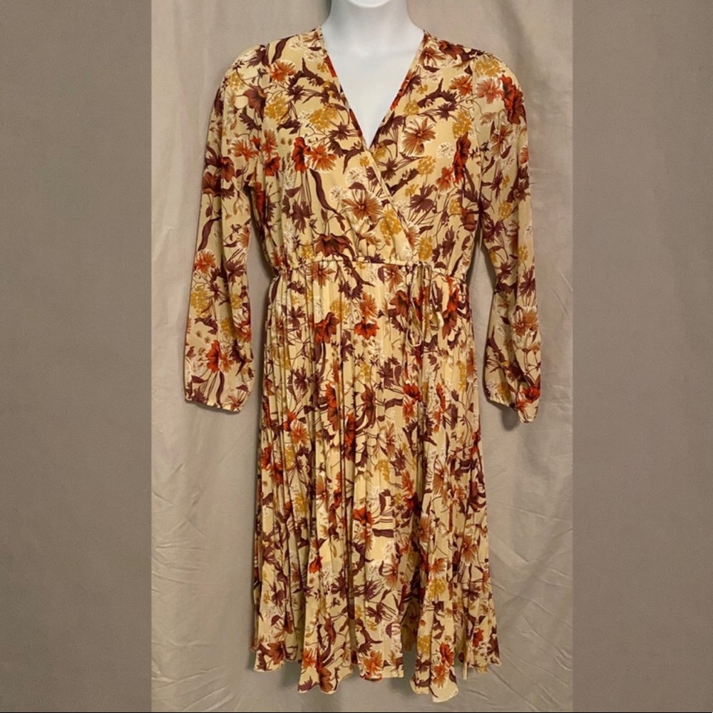 NWOT Floral Dress